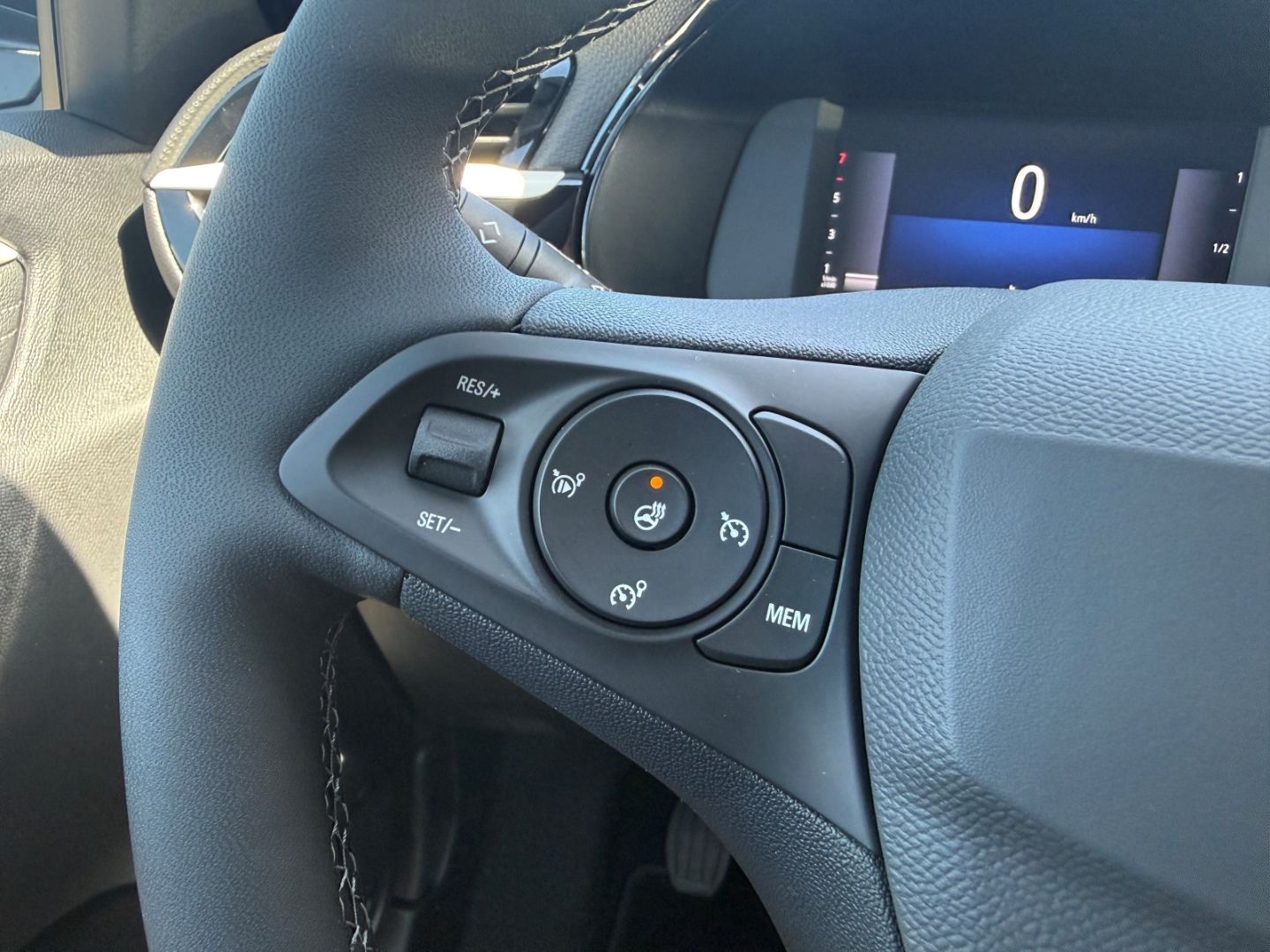 Fahrzeugabbildung Opel Corsa F GS SHZ+LHZ+Kamera+Allwetter