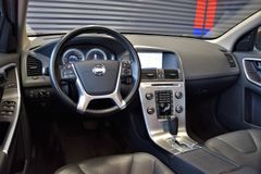 Fahrzeugabbildung Volvo XC60 Summum AWD Leder Navi Panor. ACC AHK Kamera