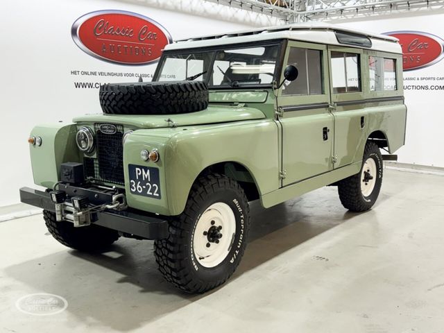 Land Rover 109 - ONLINE AUCTION