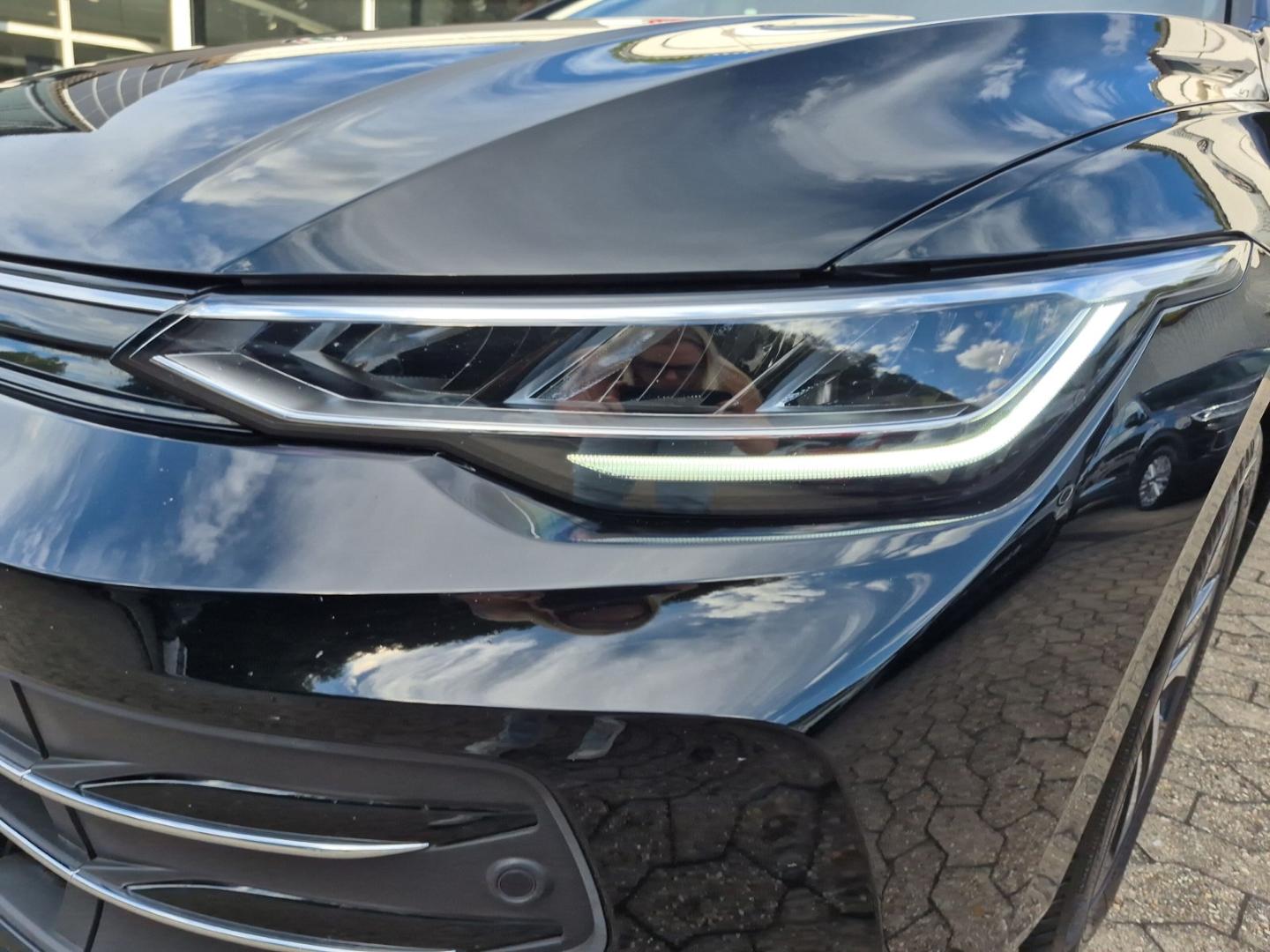 Volkswagen Golf VIII 1.5 eTSI DSG Energy Navi ACC SHZ, миниатюра 16