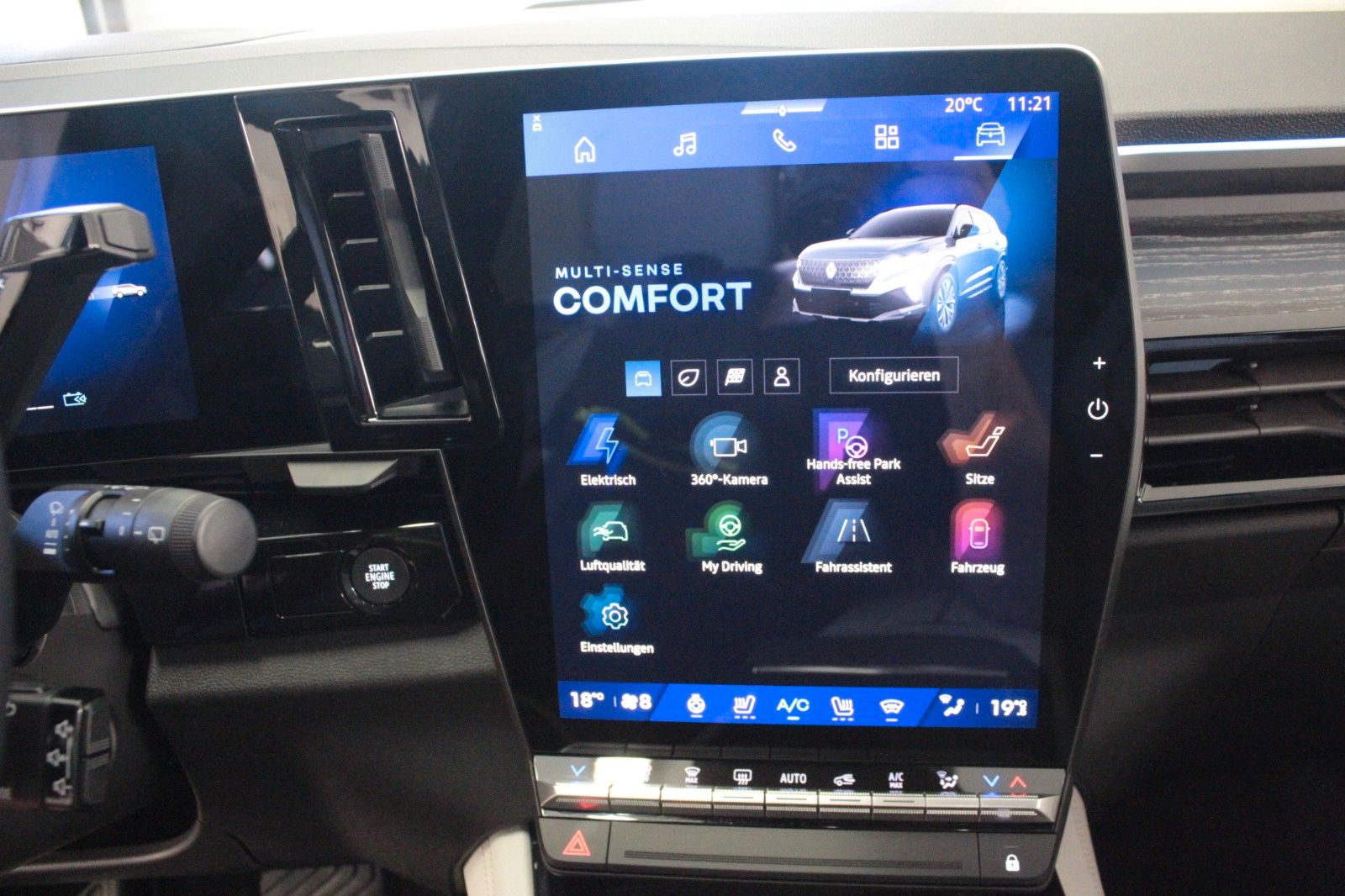 Fahrzeugabbildung Renault Espace E-Tech Full Hybrid 200 Iconic 5-Sitzer