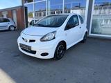 Toyota Aygo AYGO Basis 1.0*Radio*USB*AUX*CD - Toyota: Aygo Radio