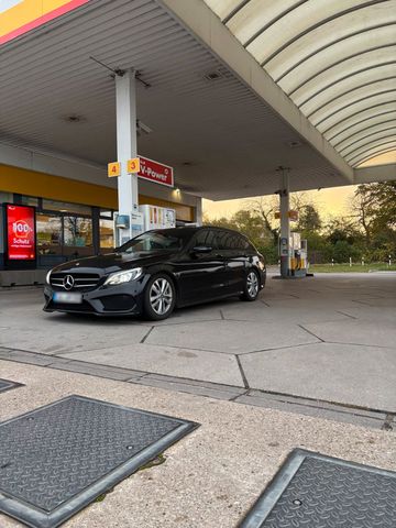 MERCEDES-BENZ C 400