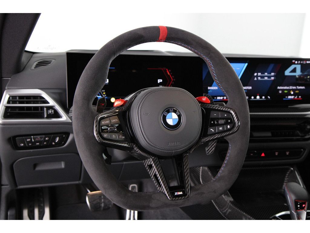 BMW M4 CS M Driver's Package imagem 2