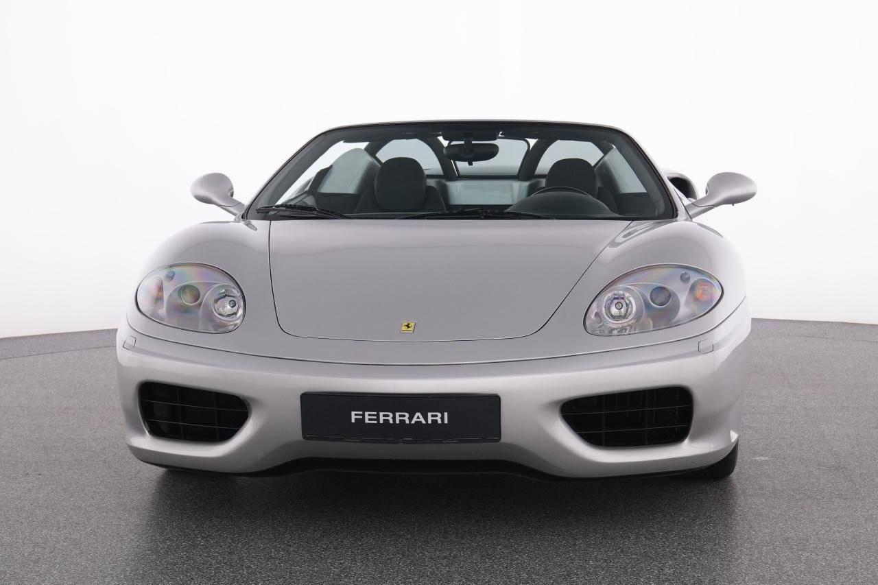Ferrari 360 Spider Spider Argento Nürburgring