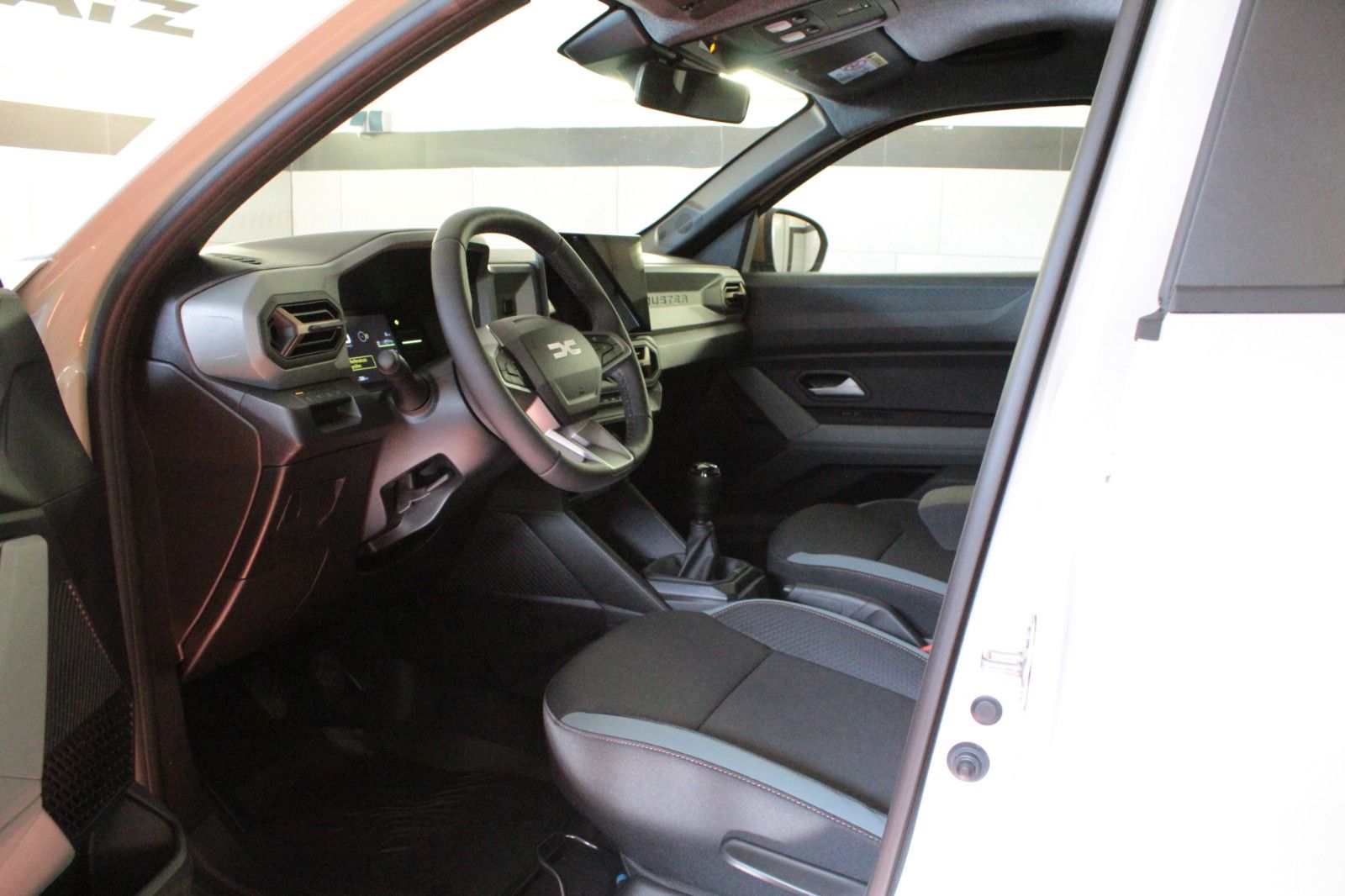 Fahrzeugabbildung Dacia Duster mild Hybrid 130 Extreme*Winter+*Technik-P