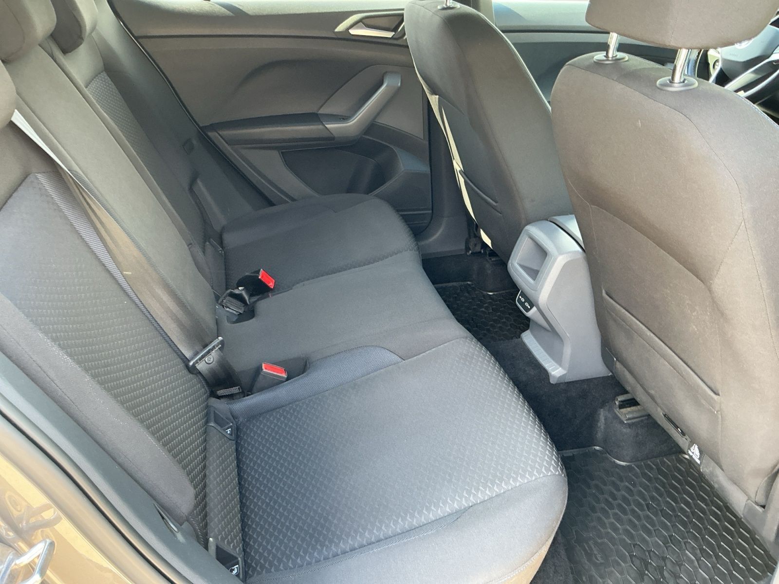 Volkswagen T-Cross - Bild 16
