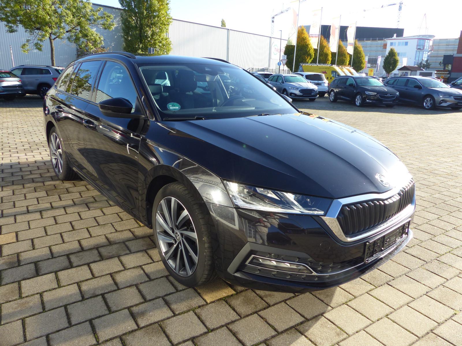 Skoda Octavia Combi First Edition*LED*Leder*PDC*ACC