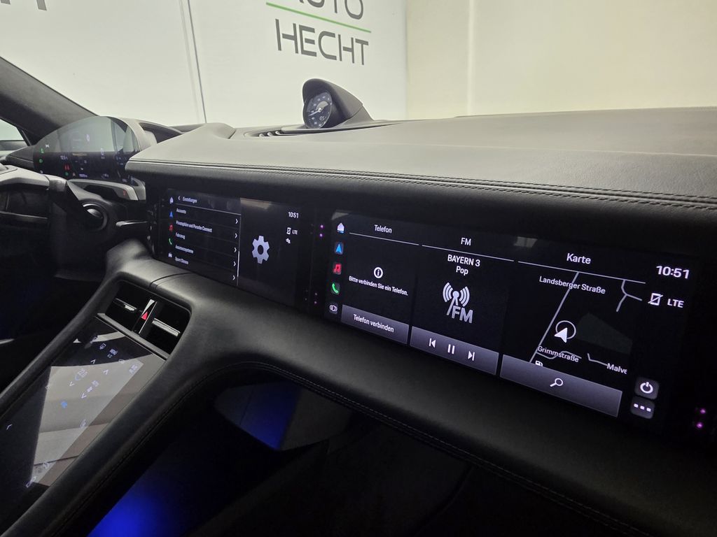 PORSCHE Taycan 2020