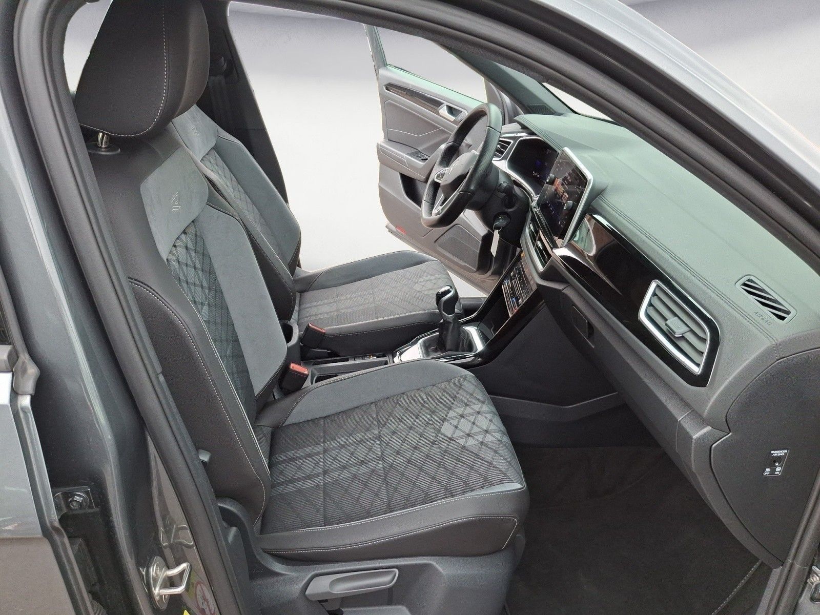 Volkswagen T-Roc - Bild 9