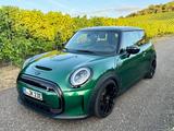 MINI Cooper SE MINI Yours Trim KW V2 OZ 18 SHG - MINI Cooper SE: Yours Trim