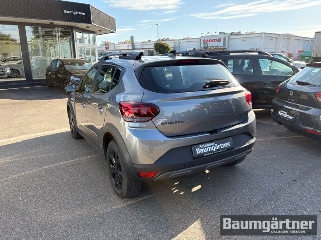 Fahrzeugabbildung Dacia Sandero Stepway Extreme TCe 90 Automatik Kamera