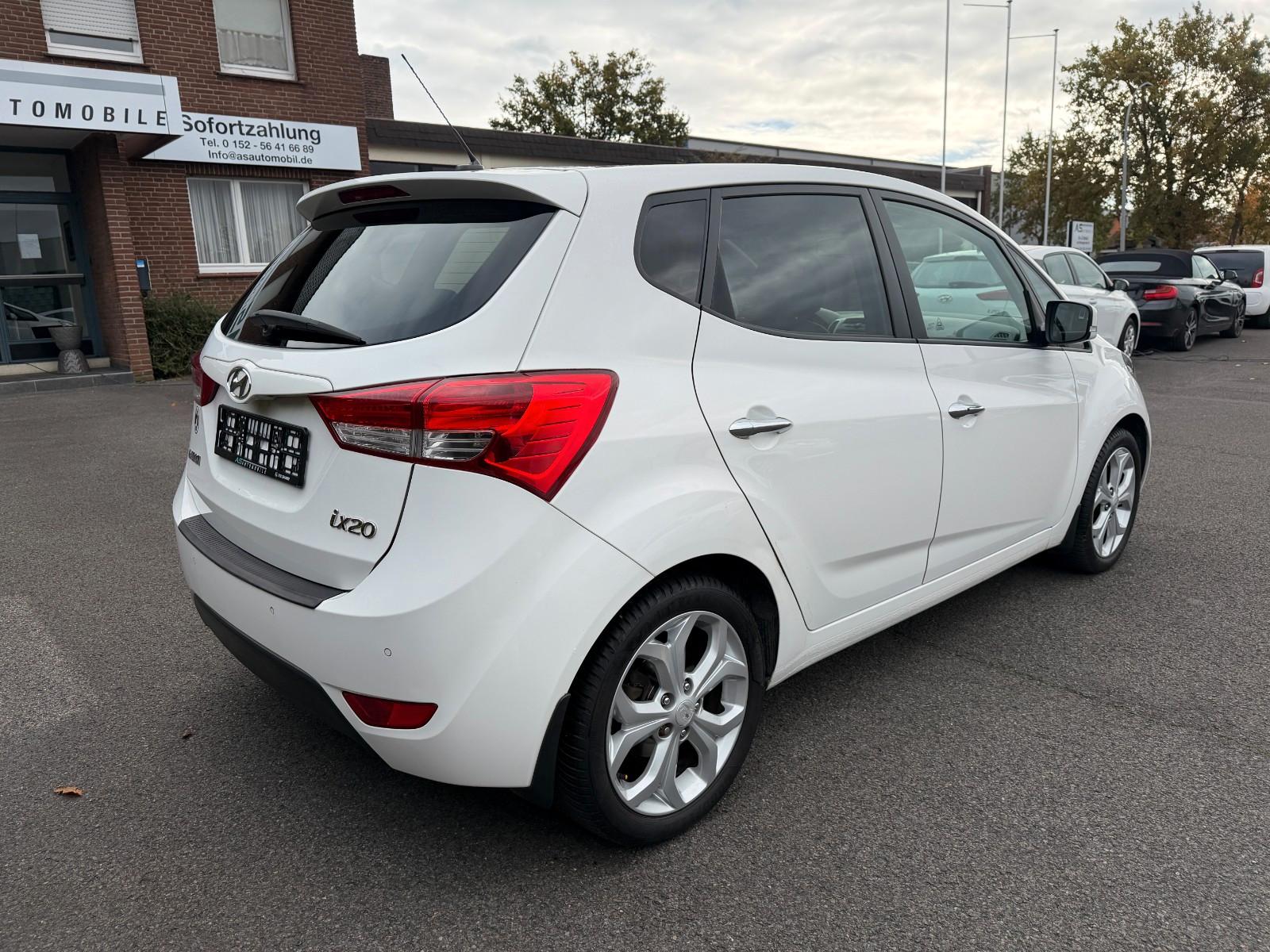 Hyundai ix20 2011 — photo 5