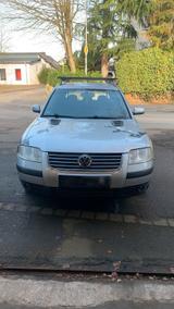 Volkswagen VW Passat 3BG Highline TÜV Neu Zahnriemen Neu - Volkswagen Passat: 3bg