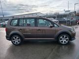 Volkswagen Touran CrossTouran DSG / 7-Sitzer - Volkswagen: Crosstouran