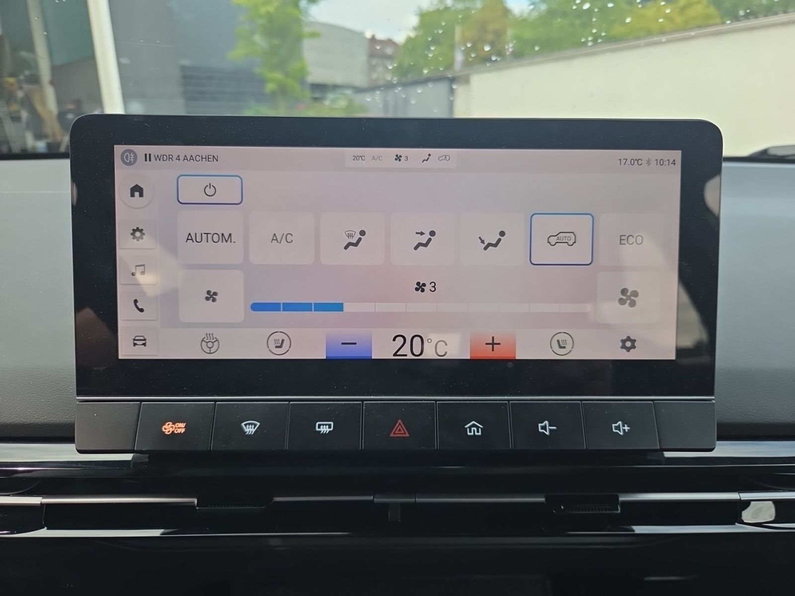 Fahrzeugabbildung MG MG4 4 Standard