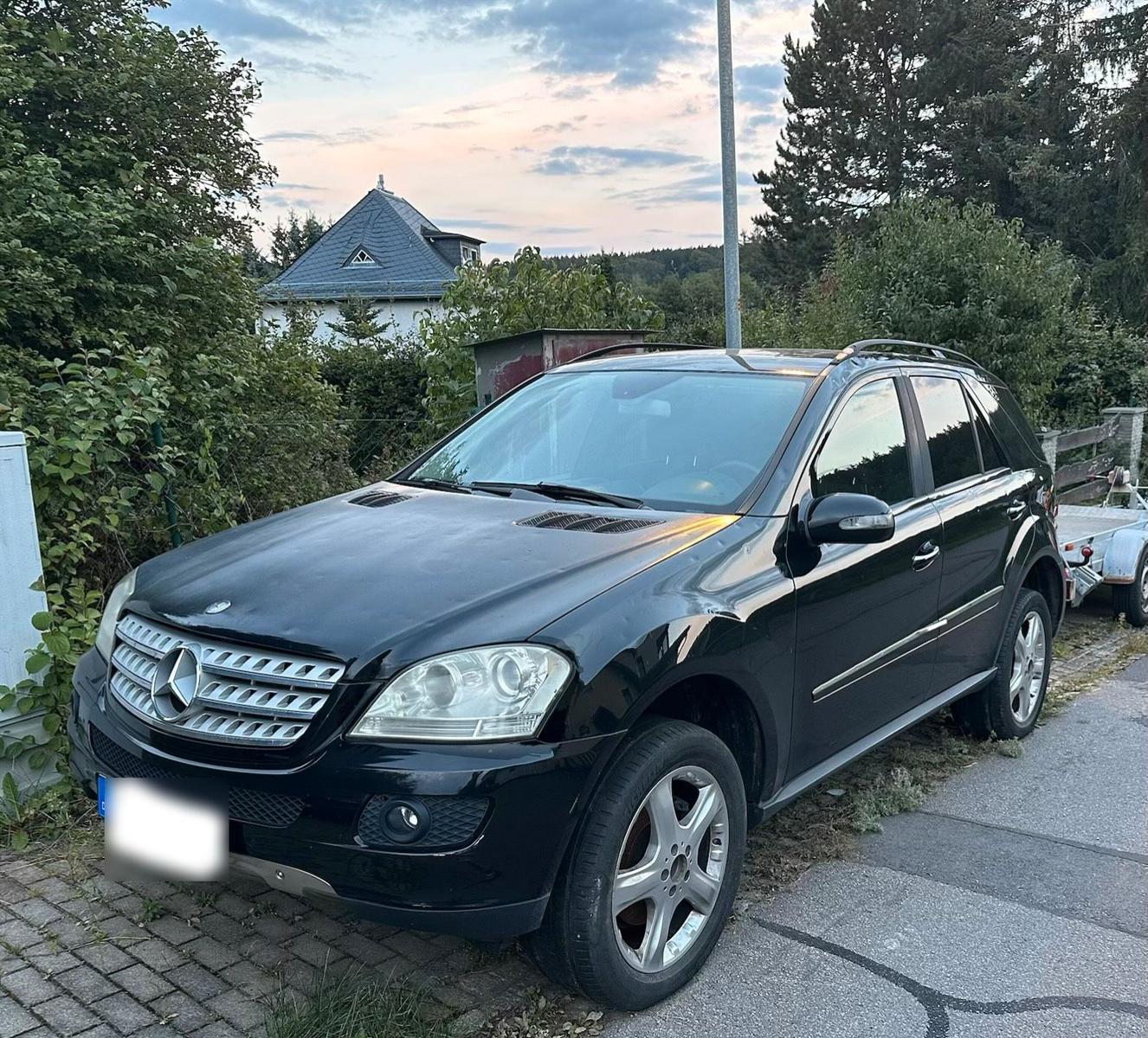 Mercedes-Benz ML 320