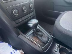 Fahrzeugabbildung Skoda Yeti Active Plus Edition DSG Automatik SCHECKHEF