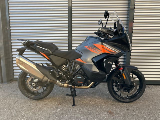 KTM 1290 SUPER ADVENTURE S / MJ 2021 / SERVICE NEU !