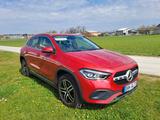 Mercedes-Benz GLA 200 Navi SHZ 29500km 