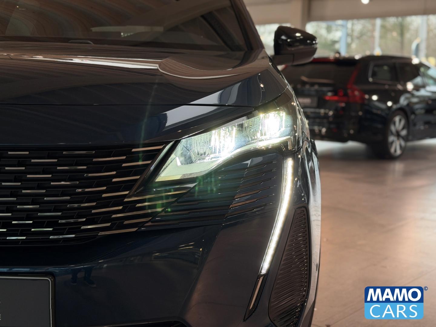 Peugeot 3008 Allure Pack  NAVI/SHZ/BLIS/CAM