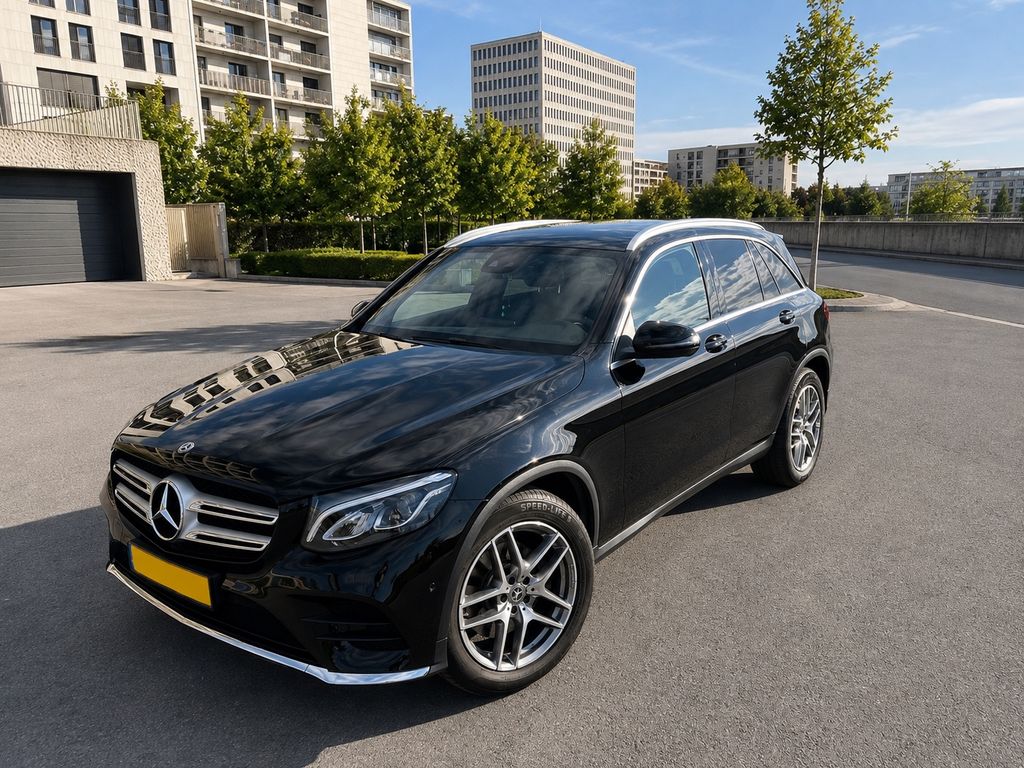 Image of Mercedes-Benz GLC 220