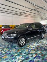 Volkswagen Touareg 3.0 V6 TDI TAGLIANDI CERTIFIC - Volkswagen Touareg mit Diesel-Antrieb: Kombi, Automatik
