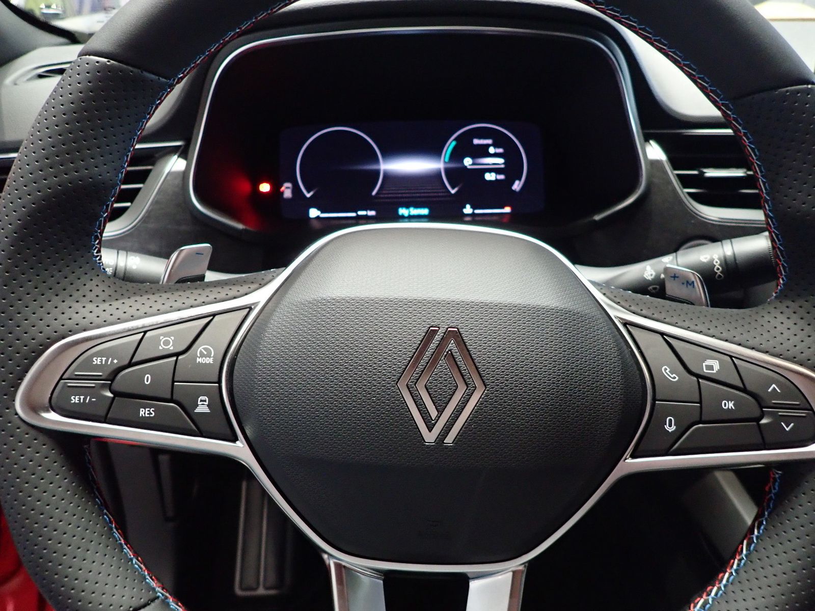 Fahrzeugabbildung Renault Arkana ESPRIT ALPINE Mild Hybrid 160 EDC