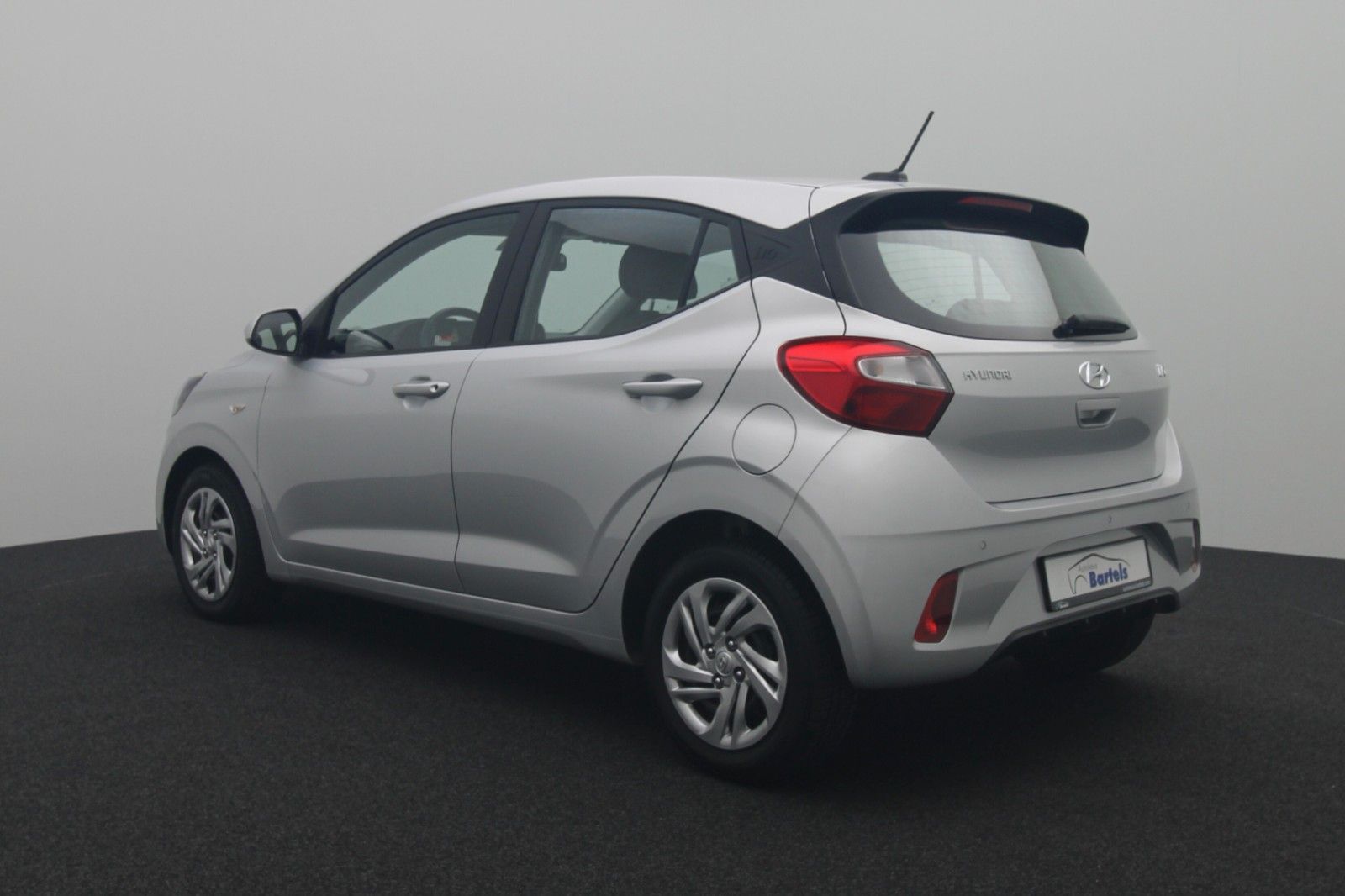 Fahrzeugabbildung Hyundai i10 Select SHZ LHZ LDA TEMPO