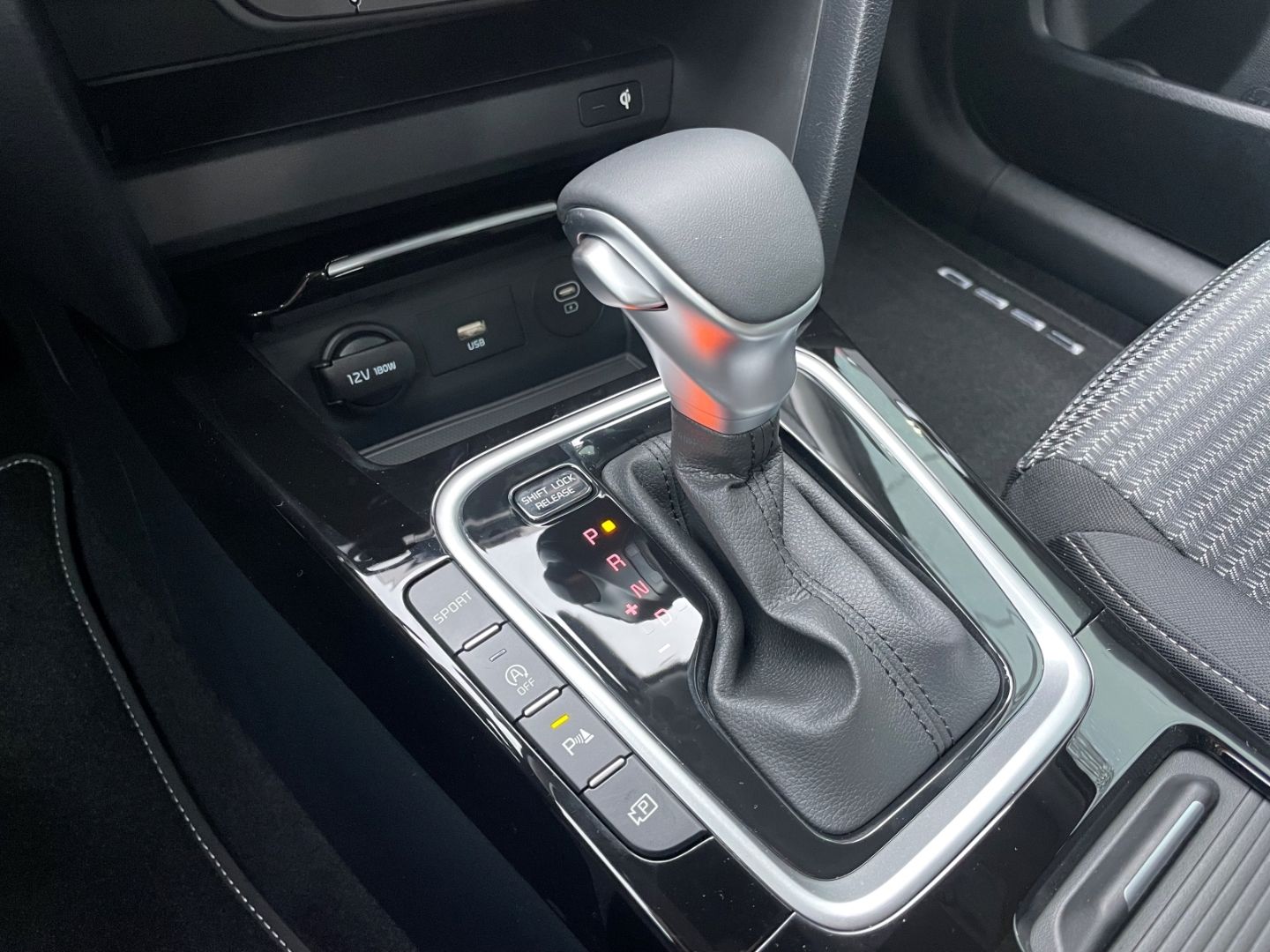 Fahrzeugabbildung Kia Ceed Spirit LED Kamera totWinkAss Spurhalteass