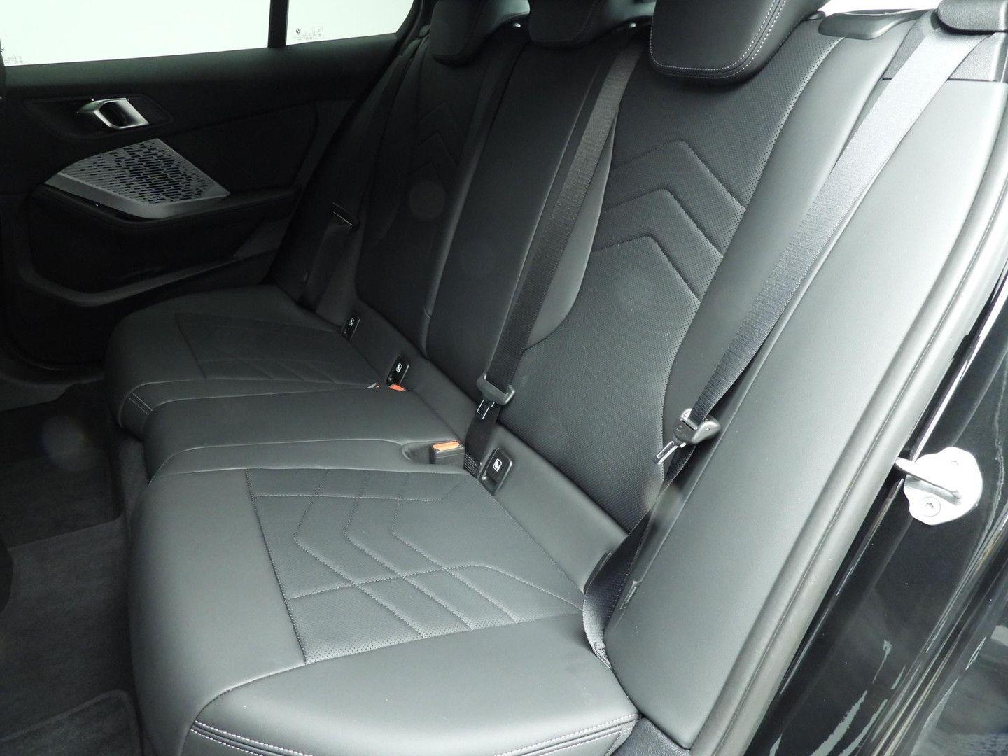 BMW 1 Series 1 Serie 5-türig M-Sportpakket LED Lede, миниатюра 8