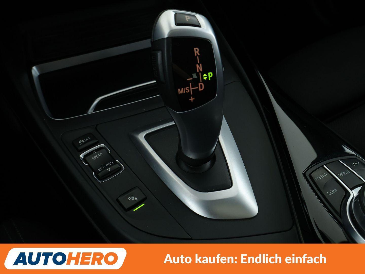 BMW 120i Edition M Sport Shadow Aut*NAVI*LED*TEMPO*