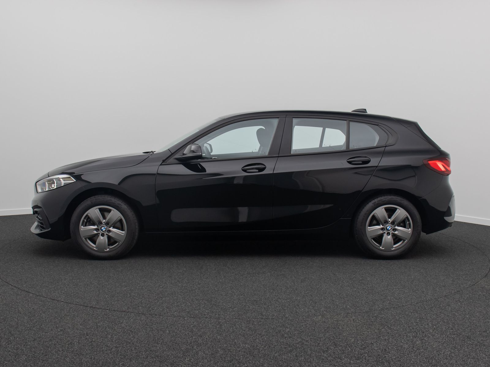 Fahrzeugabbildung BMW 118i GeschwindigReg LED PDC CockpitPro DAB WLAN