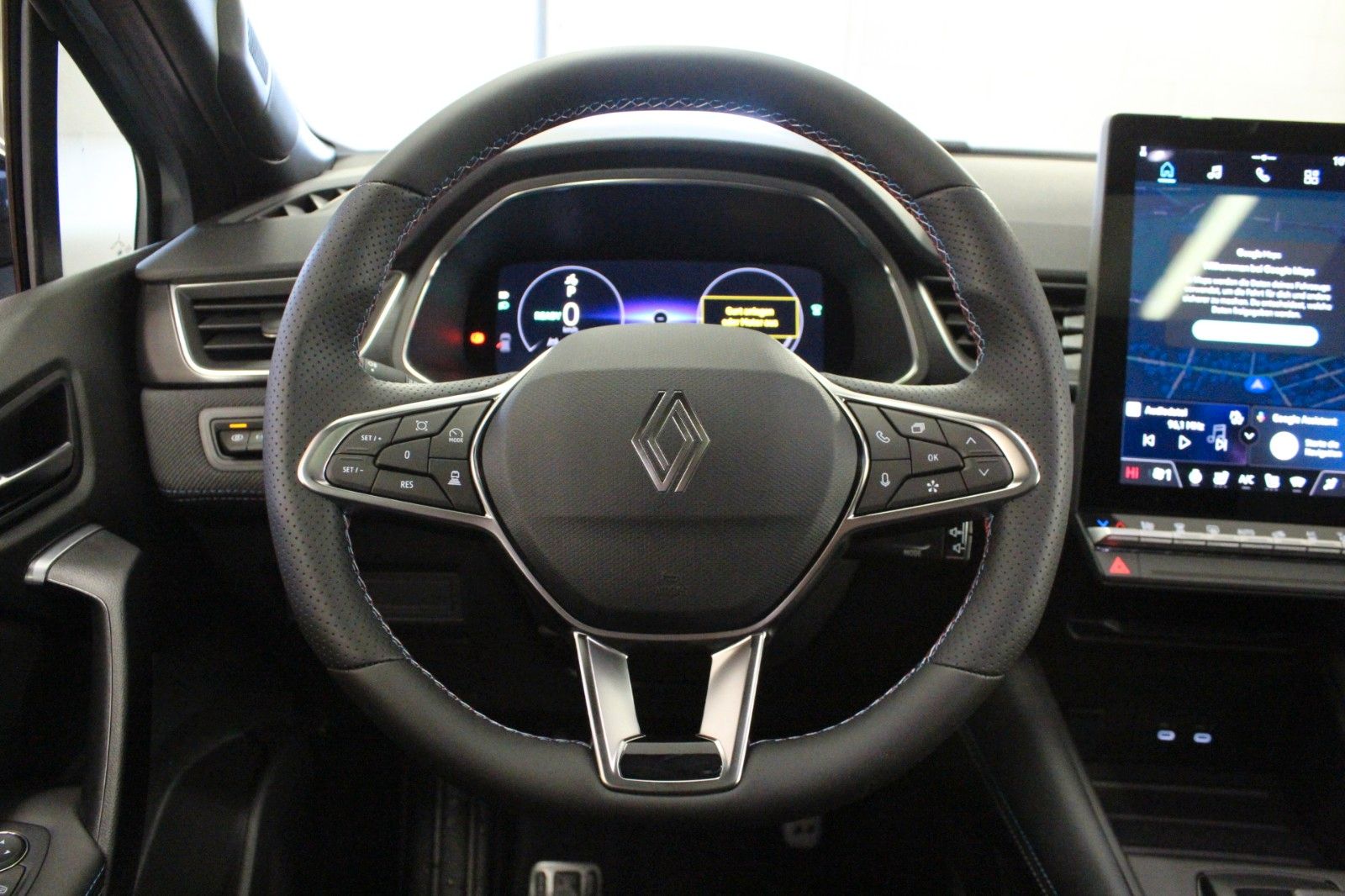 Fahrzeugabbildung Renault Captur Full Hybrid 160 E-Tech Esprit Alpine