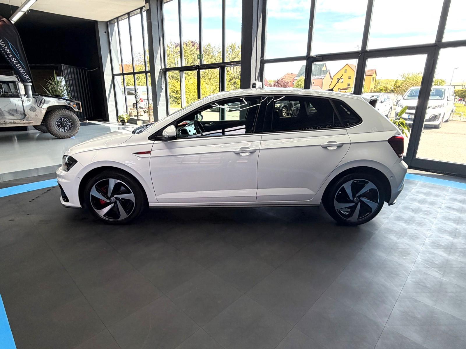 Volkswagen Polo 2.0TSI DSG GTI+Rfkam+LED+Navi+AppleC.+Sitzh., миниатюра 4