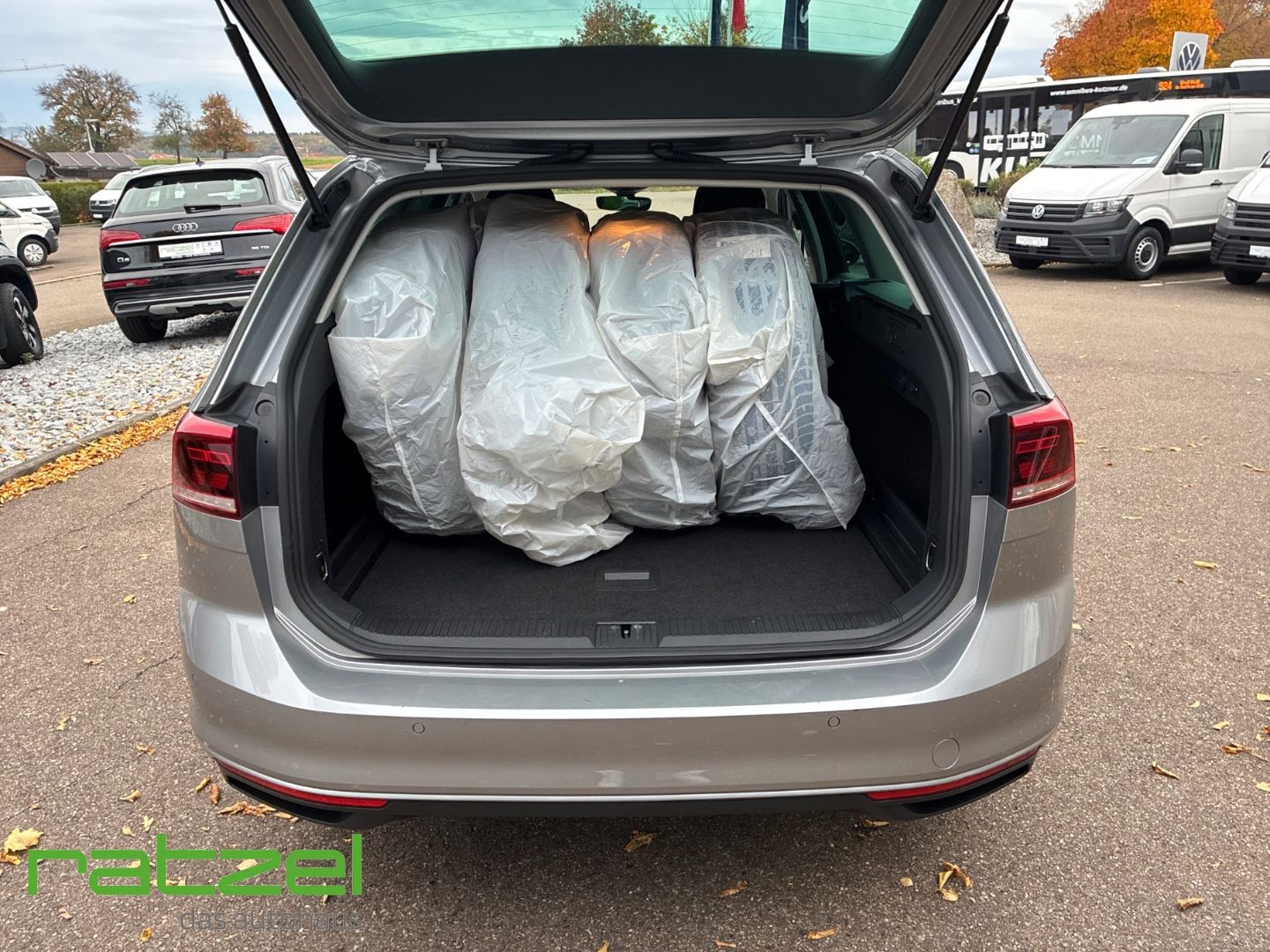 Fahrzeugabbildung Volkswagen Passat Variant 2.0 TDI DSG Business AHK-klappbar