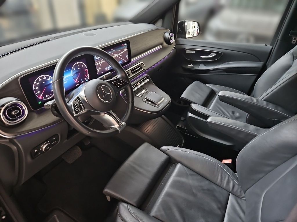 Fahrzeugabbildung Mercedes-Benz V 300 AVG extralang 8 Sitze Standhzg.EASY-PACK