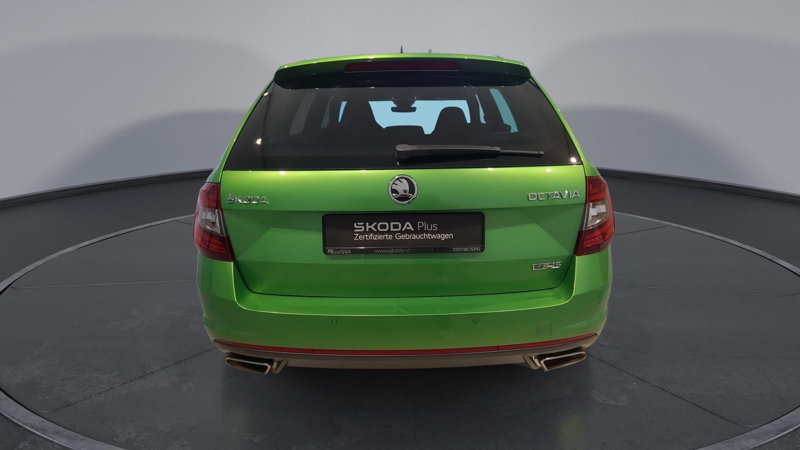 Skoda OCTAVIA COMBI RS 2.0 TSI DSG SmartLink foto 22