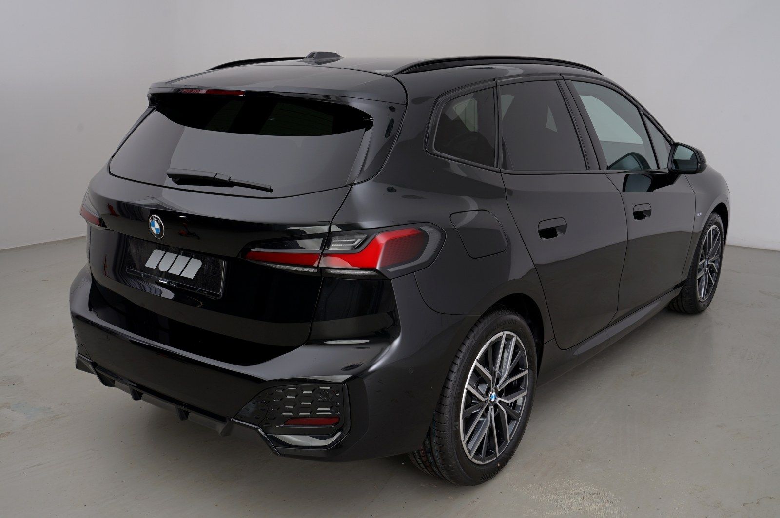 BMW 218i Active Tourer (M-Sport Navi LED AHK Shz) imagem 3