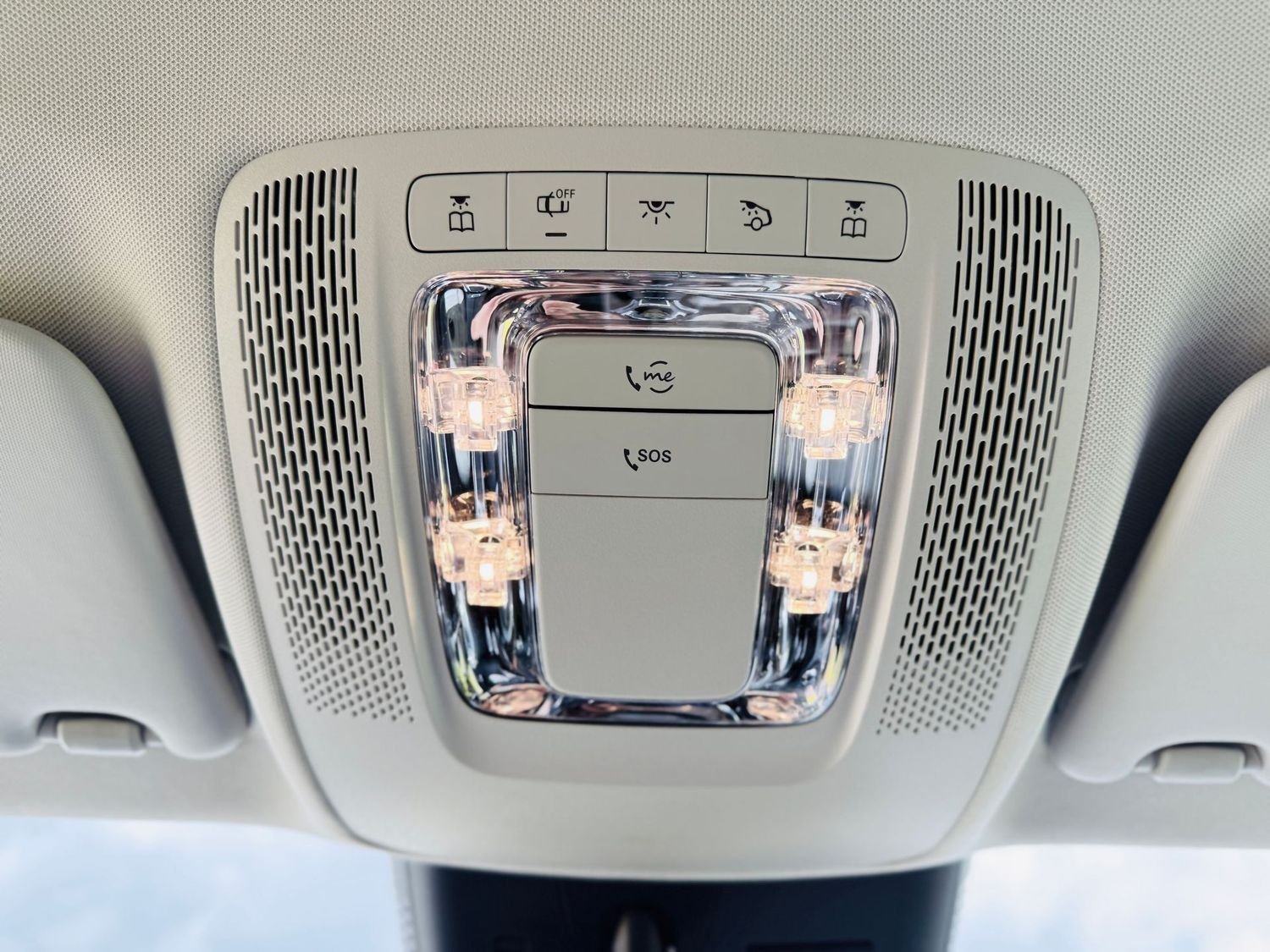 Fahrzeugabbildung Mercedes-Benz B 180 PROGR. PLUS, Autom, LED, AHK, PTS, RFK, Ke