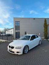BMW E92 320D LCI - BMW 320: 320d E92