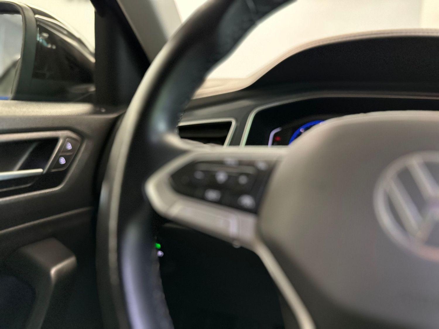 Volkswagen T-Roc Matrix ACC LED AHK Navi PDC SHZ SpurW LM, миниатюра 12