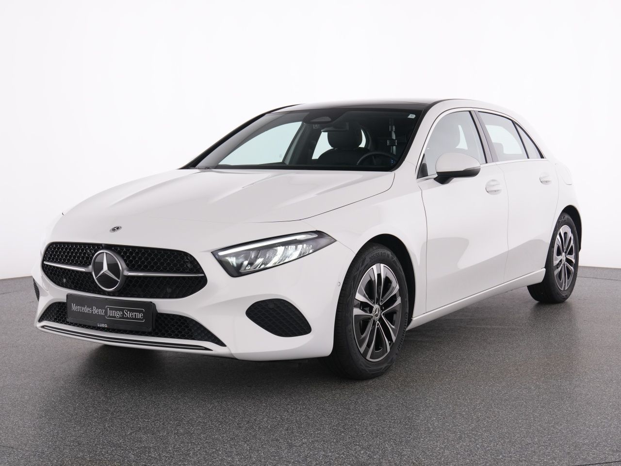Mercedes-Benz A 180 Progressive+NavPrem+Pano+LED-HP+TotwAs+RFK imagem 2