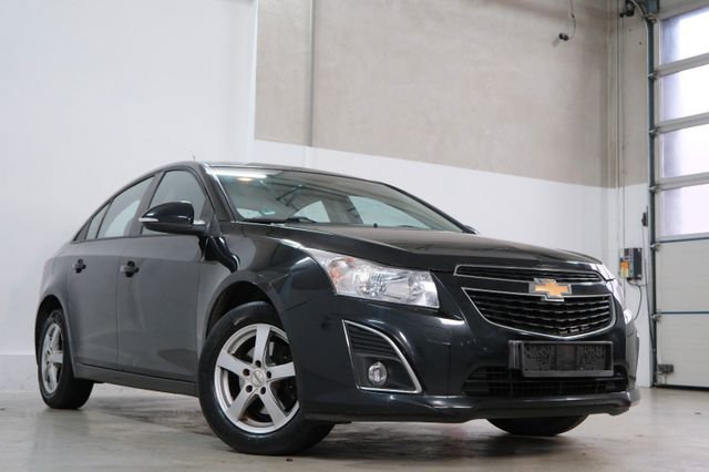 Chevrolet Cruze 1.7 Diesel LT+/Navi /Smart Link