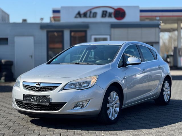 Opel Astra J Lim. 5-trg. Innovation 1,7 CDTI