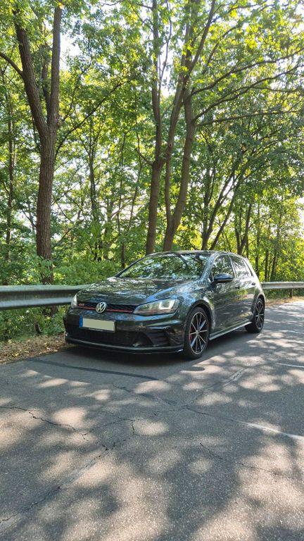 Image of Volkswagen Golf
