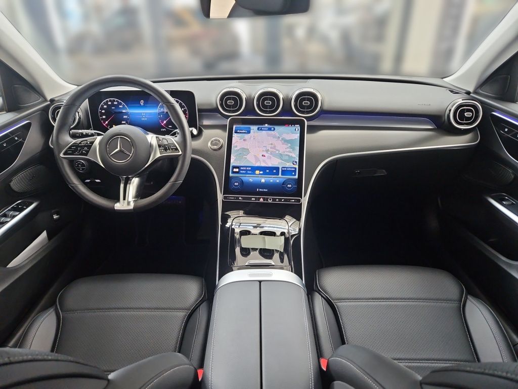 Fahrzeugabbildung Mercedes-Benz C 180 T Avantg. Distronic+ Sitzklima 360° Ambie.