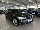 BMW 318d Touring DA+ACC+PARK+LED+HaKa+Himmel GRAU