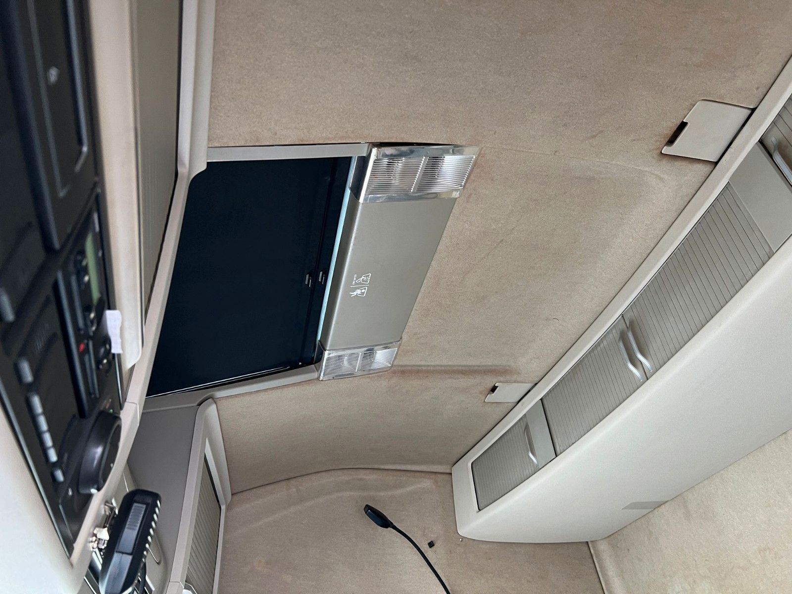 Fahrzeugabbildung Volvo FH 460 SZM 4x2 Hydraulik