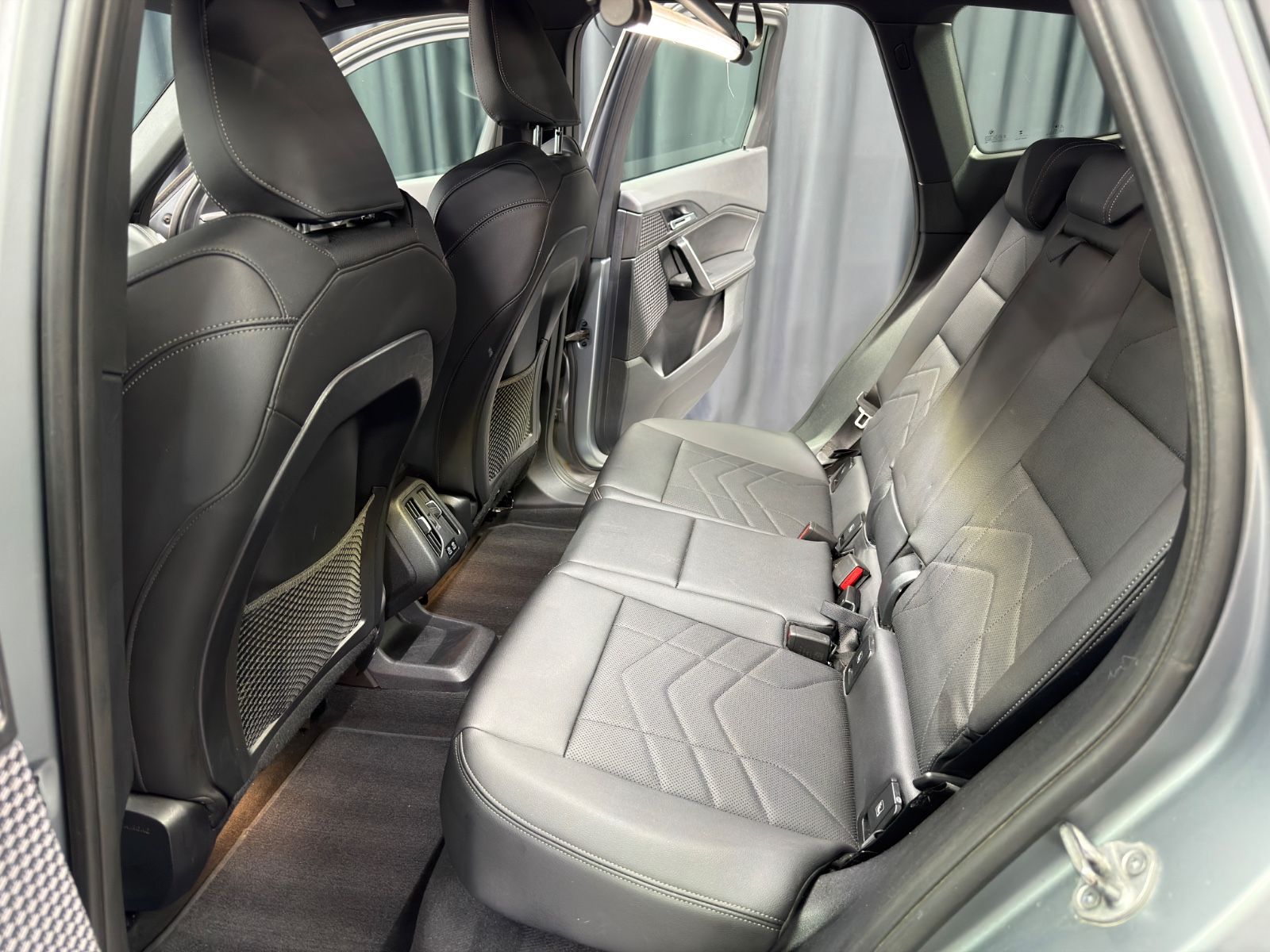 Fahrzeugabbildung BMW X1 xDrive 25e M Sport |HiFi|LED|1.HAND